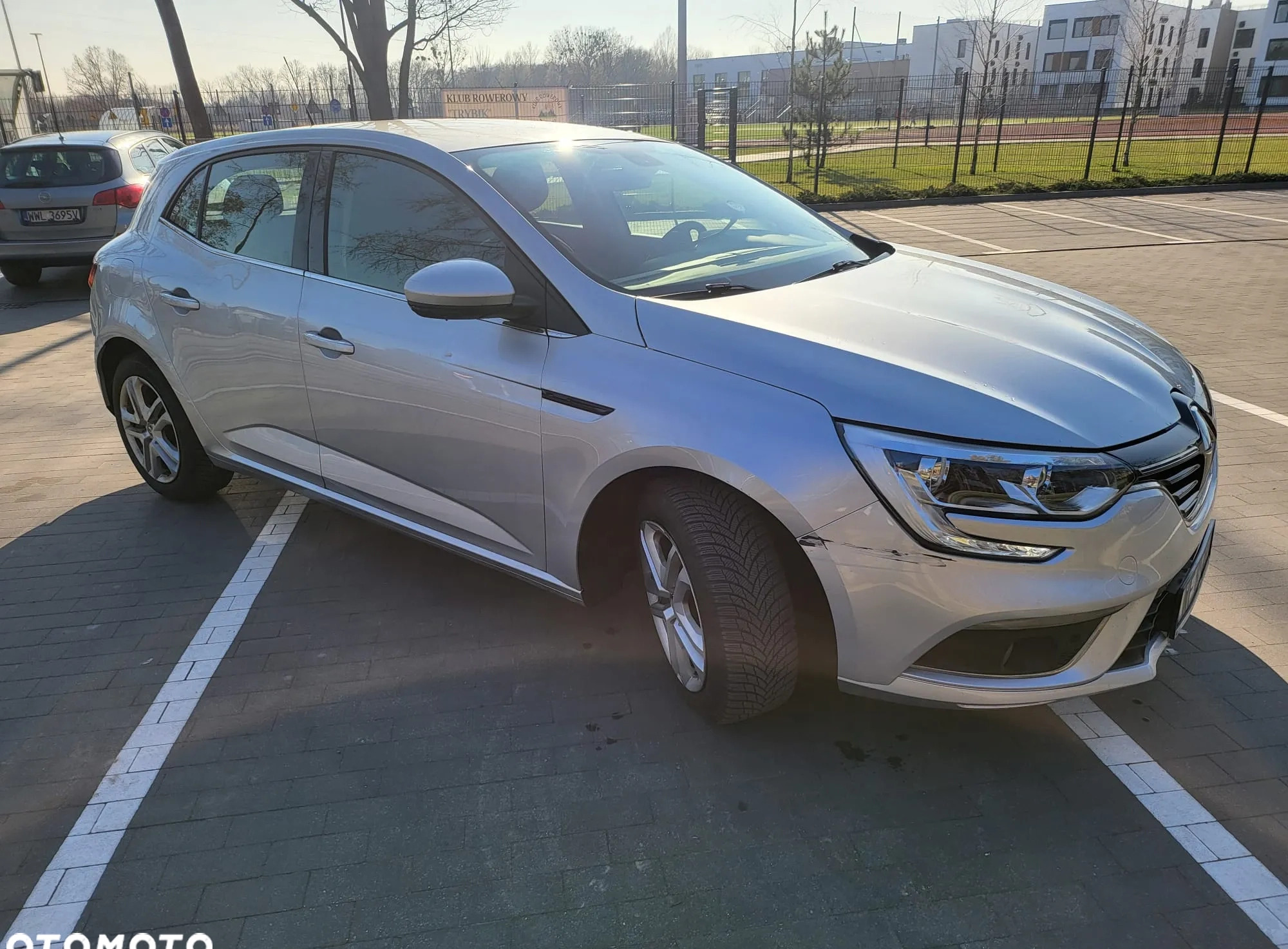 Renault Megane cena 47500 przebieg: 84376, rok produkcji 2020 z Marki małe 596